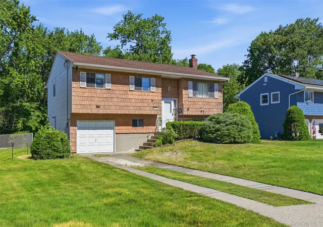 1st image of 94 Babylon Ave, West Islip, NY 11795 | MLS# 1000784