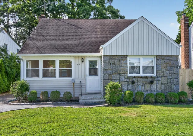 Photo 1 of Sale Pending at 48 Locust St, Westbury, NY 11590 | MLS# 1000789 | Listing updated on 2026-08-20