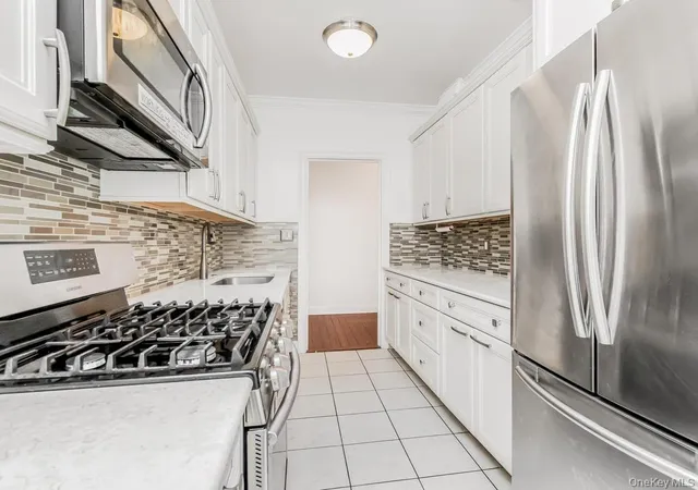 Homes for sale in White Plains, NY | 5 Franklin Ave #1P, White Plains, NY 10601 | MLS# 1000800