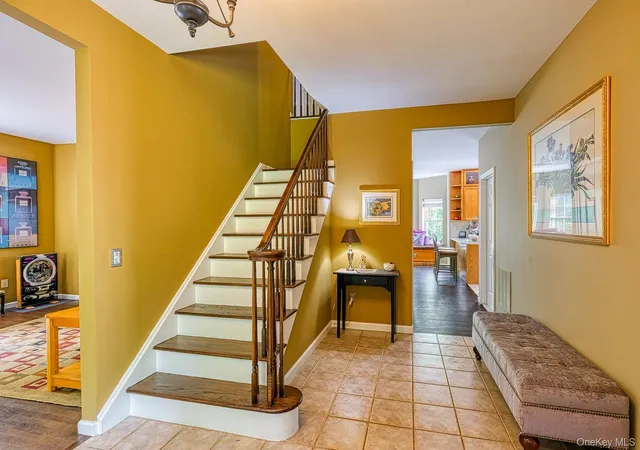 Photo 2 of Single family home for sale at 107 Scenic Dr W, Croton On Hudson, NY 10520 | MLS# 1000841 | Listing updated on 2026-09-25