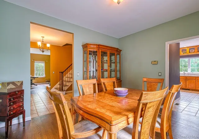 Photo 4 of Single family home for sale at 107 Scenic Dr W, Croton On Hudson, NY 10520 | MLS# 1000841 | Listing updated on 2026-09-25