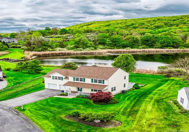 2nd image of 37 W Deer Trl, Pawling, NY 12564 | MLS# 1000847