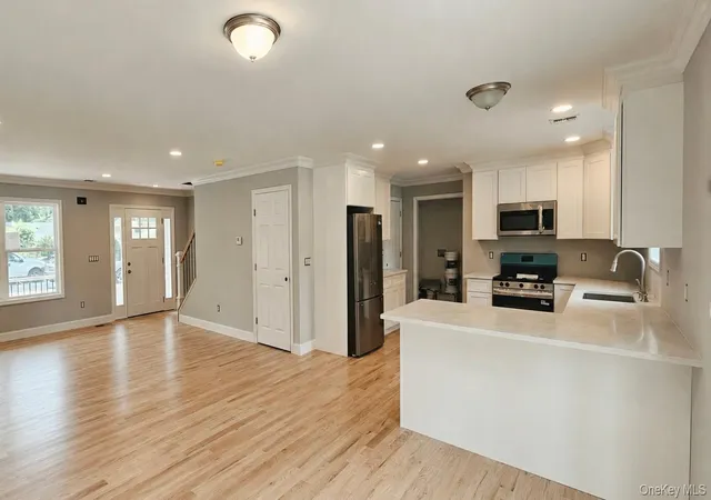 Photo 2 of Sale Pending at 89 Wood Ave, Brookhaven, NY 11950 | MLS# 1000858 | Listing updated on 2026-08-12