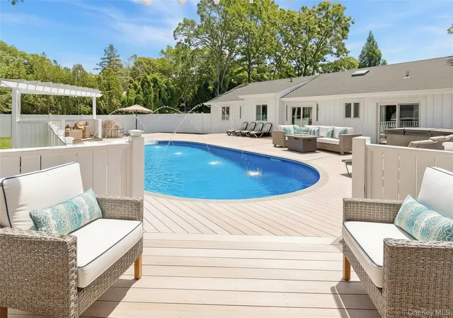 4th image of 18 Squires Ave, East Quogue, NY 11942 | MLS# 1000867