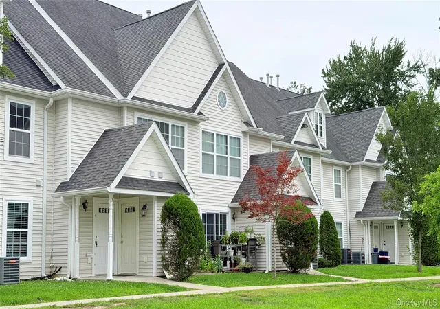 1st image of 141 Ruth Ct, Middletown, NY 10940 | MLS# 1000877
