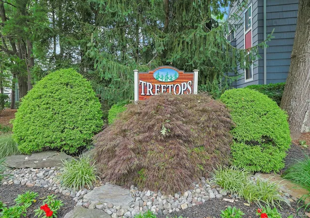 5th image of 158 Branchwood Ln, Clarkstown, NY 10954 | MLS# 1000888