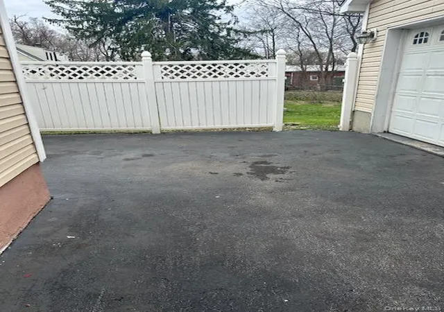 3rd image of 9 Lawrence Rd, Poughkeepsie, NY 12601 | MLS# 1000897