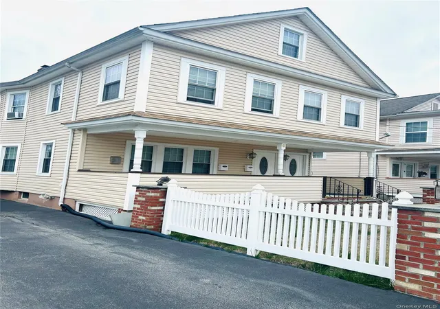 5th image of 9 Lawrence Rd, Poughkeepsie, NY 12601 | MLS# 1000897