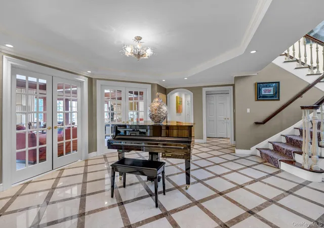 Photo 3 of Single family home for sale at 1304 Seawane Dr, Hempstead, NY 11557 | MLS# 1000982 | Listing updated on 2026-10-07