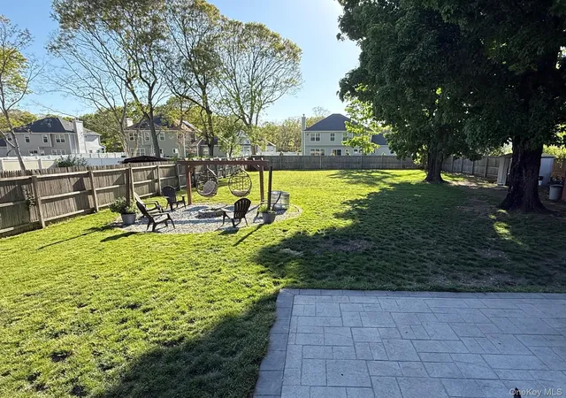 2nd image of 175 Noel Dr, Centereach, NY 11720 | MLS# 1000993