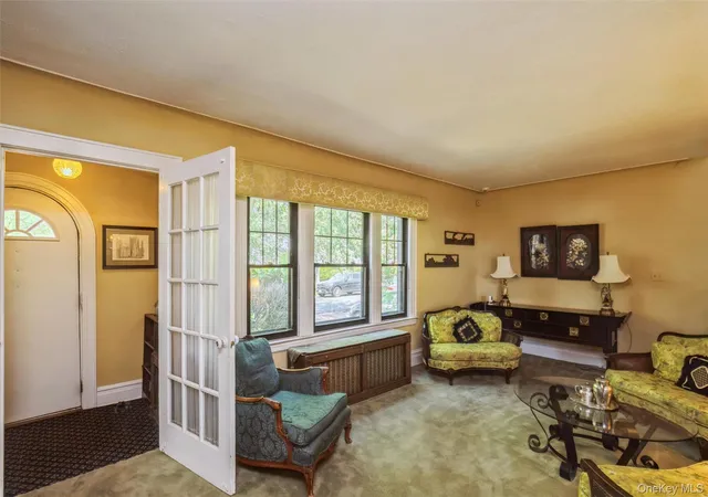 Homes for sale in Hempstead, NY | 4 May Ct, Hempstead, NY 11552 | MLS# 1001001