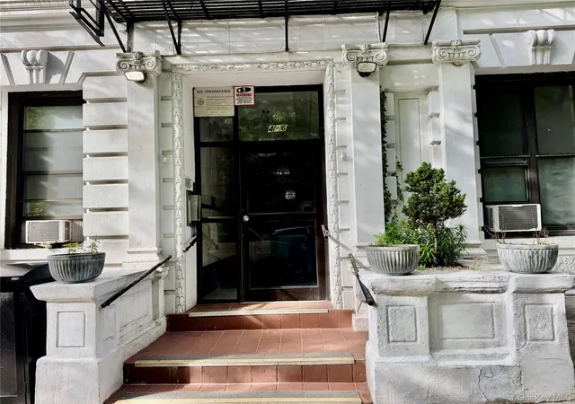 3rd image of 4-6 W 105Th St #5b, New York, NY 10025 | MLS# 1001007