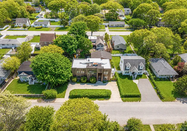 4th image of 46 Brushwood Dr, Shirley, NY 11967 | MLS# 1001013