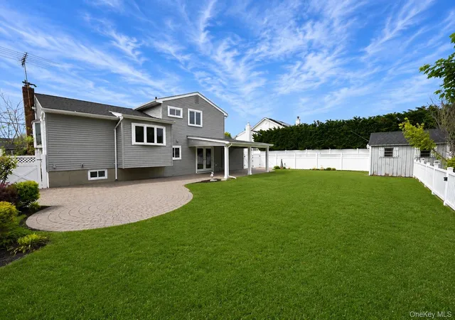 27th image of 223 W End Ave, Massapequa, NY 11758 | MLS# 1001036