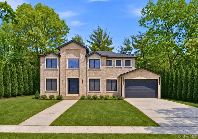Photo 2 of Single family home for sale at 97 Parkway Dr, North Hempstead, NY 11577 | MLS# 1001048 | Listing updated on 2026-09-27