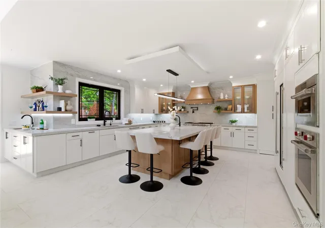 Photo 1 of Single family home for sale at 97 Parkway Dr, North Hempstead, NY 11577 | MLS# 1001048 | Listing updated on 2026-09-27