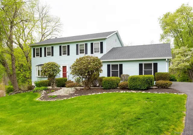 Homes for sale in East Fishkill, NY | 5 Rolling Green Ln, East Fishkill, NY 12590 | MLS# 1001066