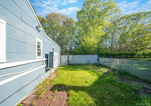 22nd image of 22 Anne Dr, Selden, NY 11784 | MLS# 1001086