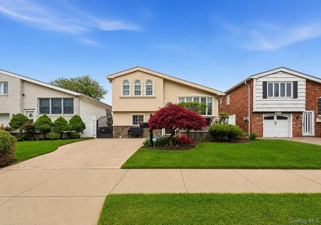 1st image of 159 27 90th St, Howard Beach, NY 11414 | MLS# 1001130