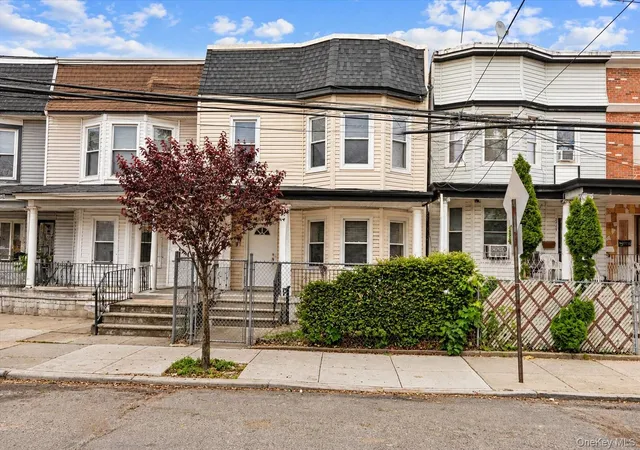 Multi family home for sale at 9547 115th Street, South Richmond Hill, NY 11419 | MLS# 1001149