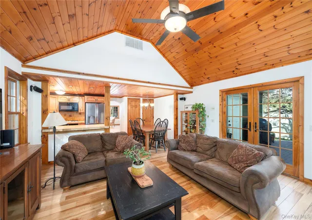 5th image of 299 Baxtertown Rd, Fishkill, NY 12524 | MLS# 1001253