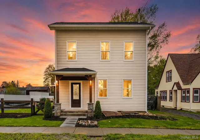 Homes for sale in Hyde Park, NY | 4407 Albany Post Rd, Hyde Park, NY 12538 | MLS# 1001285