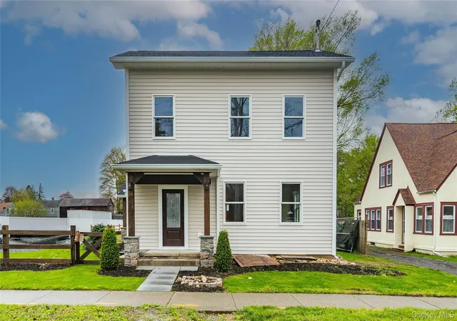 Homes for sale in Hyde Park, NY | 4407 Albany Post Rd, Hyde Park, NY 12538 | MLS# 1001285