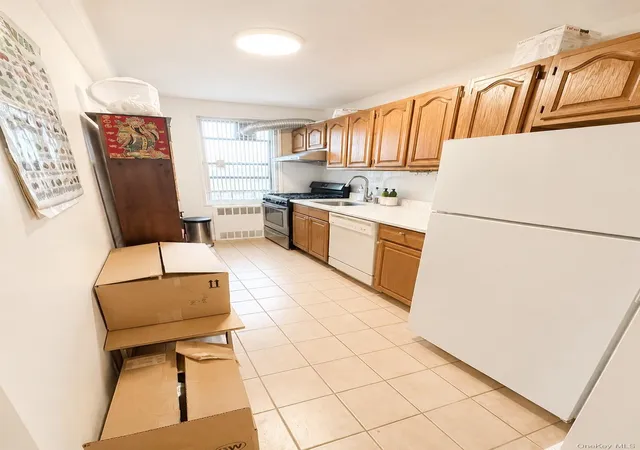 4th image of 144-07 Sanford Ave #4F, Flushing, NY 11355 | MLS# 1001343