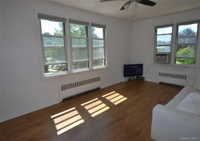 Photo 3 of Sale Pending at 10 Stokes Rd #2A, Yonkers, NY 10710 | MLS# 1001351 | Listing updated on 2026-09-18