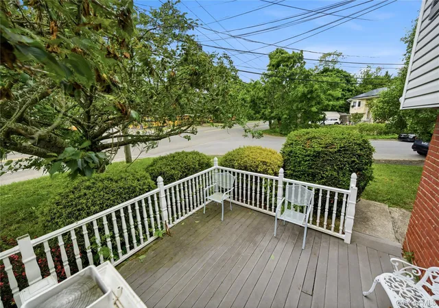 3rd image of 175 Candlewood Rd, Bay Shore, NY 11706 | MLS# 1001352