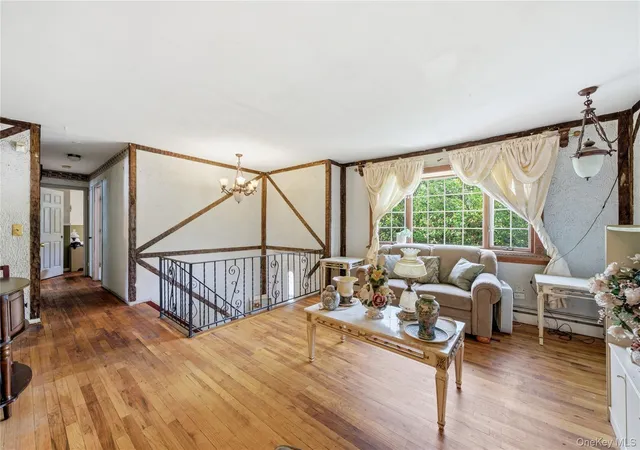 4th image of 175 Candlewood Rd, Bay Shore, NY 11706 | MLS# 1001352