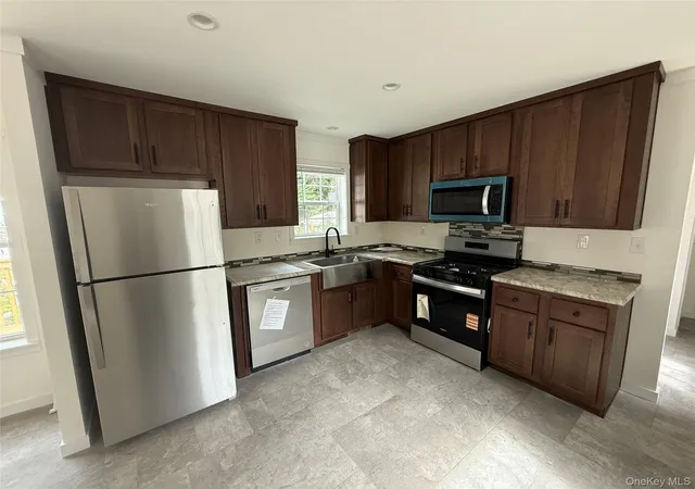 Photo 3 of Manufactured home for sale at 114 Forest Park (aka Hubert St), Plattekill, NY 12589 | MLS# 1001355 | Listing updated on 2026-10-01