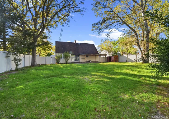 24th image of 5 Imperial Dr, Selden, NY 11784 | MLS# 1001361