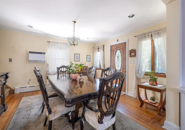 5th image of 56 Dail St, New Hyde Park, NY 11040 | MLS# 1001377