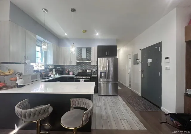 Listing Photo 4 - Condo for sale in building located at 58-62 Fresh Pond Rd, New York City, NY 11378