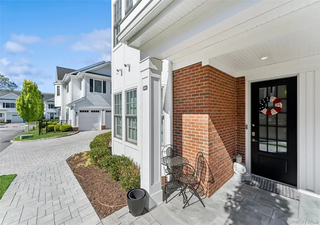 Photo 3 of Condo for sale at 1001 Mill Crk N, Roslyn, NY 11576 | MLS# 1001422 | Listing updated on 2026-07-21