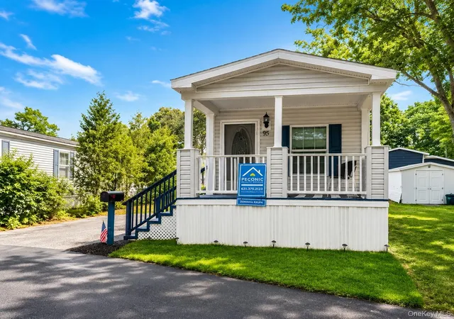 1st image of 37 Hubbard Ave #95, Riverhead, NY 11901 | MLS# 1001440
