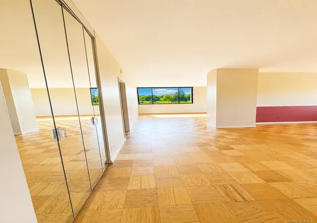 Photo 2 of Sale Pending at 269-10 Grand Central Pkwy #4O, New York, NY 11005 | MLS# 1001509 | Listing updated on 2026-09-13