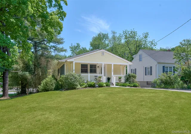 Homes for sale in Mount Kisco, NY | 121 Parkview Pl, Mount Kisco, NY 10549 | MLS# 1001537