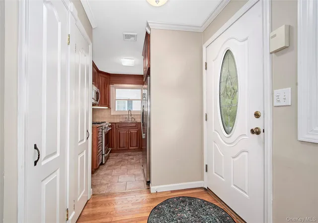Homes for sale in Mount Kisco, NY | 121 Parkview Pl, Mount Kisco, NY 10549 | MLS# 1001537