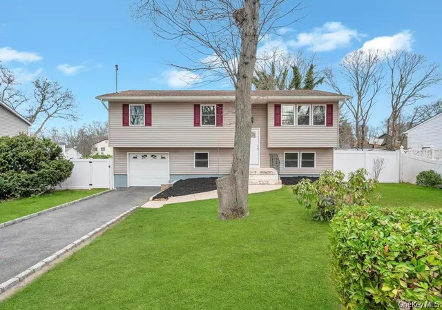 1st image of 339 Avenue B, Brookhaven, NY 11779 | MLS# 1001621