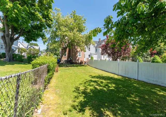 4th image of 304 Lockwood Ave, New Rochelle, NY 10801 | MLS# 1001625