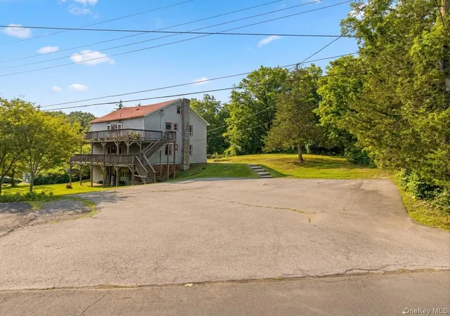 4th image of 234 Lakeshore Dr, Pleasant Valley, NY 12569 | MLS# 1001702
