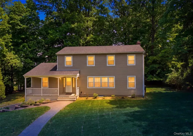 1st image of 2 Mallard Dr, West Nyack, NY 10994 | MLS# 1001708