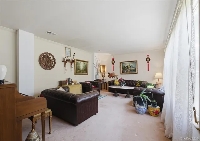 Photo 3 of Sale Pending at 2 Mallard Dr, West Nyack, NY 10994 | MLS# 1001708 | Listing updated on 2026-06-18