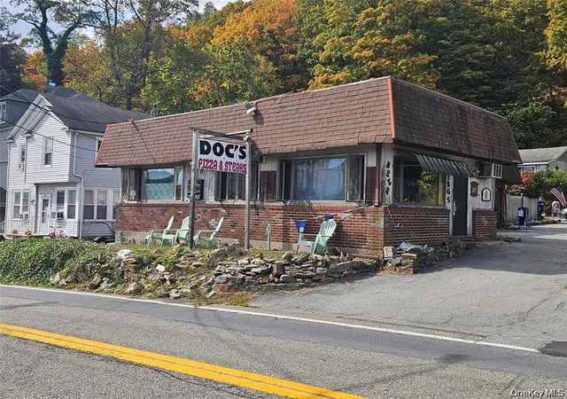 Homes for sale in Greenwood Lake, NY | 657 Jersey Ave, Greenwood Lake, NY 10925 | MLS# 1001748