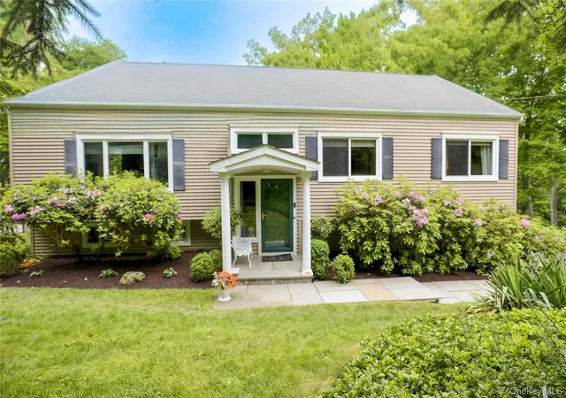 1st image of 7 David Rd, Somers, NY 10589 | MLS# 1001784