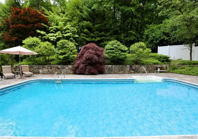 3rd image of 7 David Rd, Somers, NY 10589 | MLS# 1001784