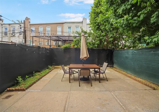 Listing Photo 4 - Condo for sale in building located at 19 Kiely Pl, Brooklyn, NY 11208
