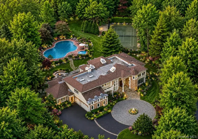 50th image of 55 Coves Run, Syosset, NY 11791 | MLS# 1001796